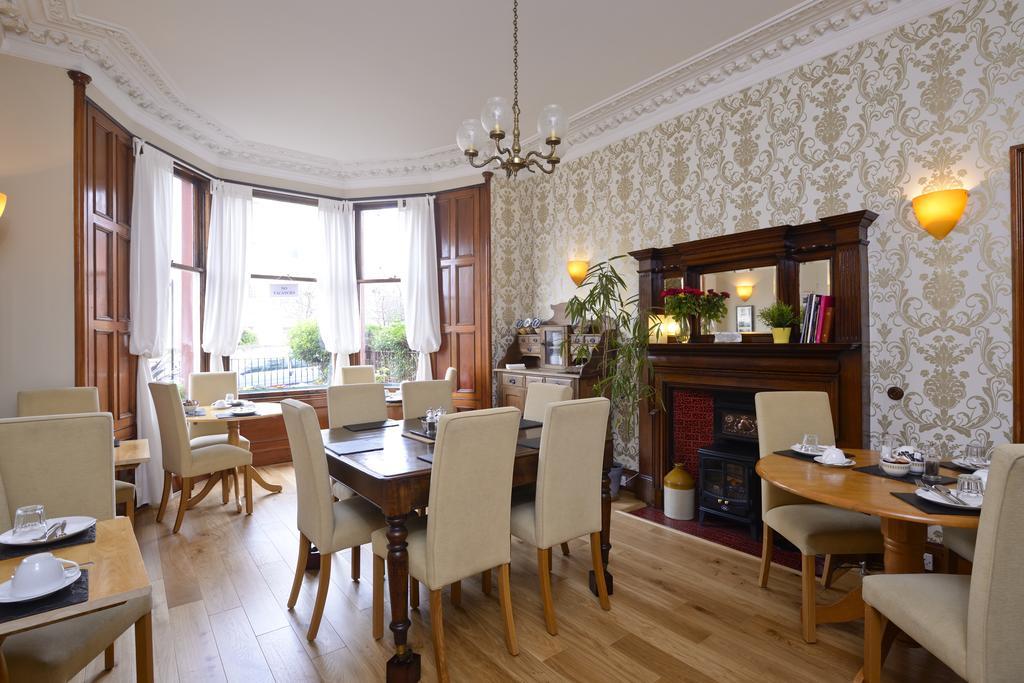 แคนาดาเกสท์เฮาส์ Bed & Breakfast เอดินบะระ ภายนอก รูปภาพ