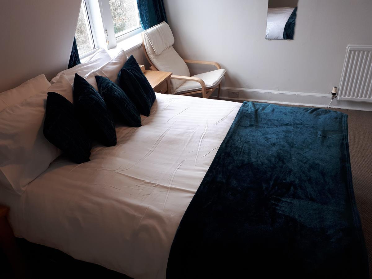 แคนาดาเกสท์เฮาส์ Bed & Breakfast เอดินบะระ ภายนอก รูปภาพ